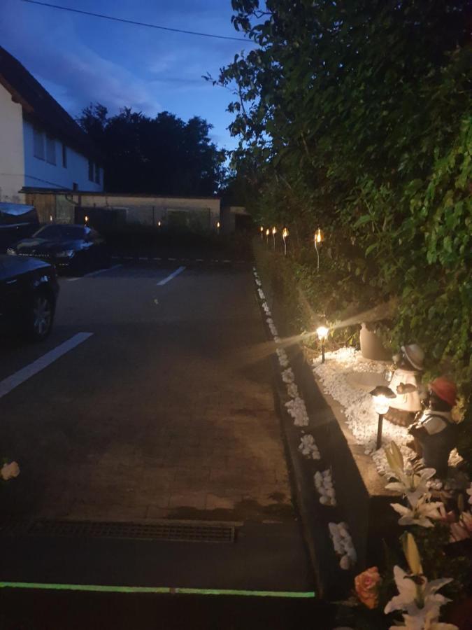 Landgasthof Rose Hotel Ditzingen Kültér fotó