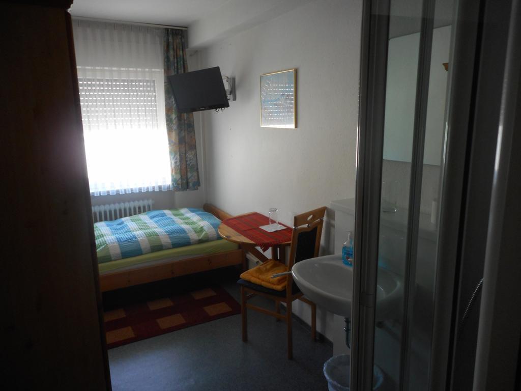 Landgasthof Rose Hotel Ditzingen Kültér fotó